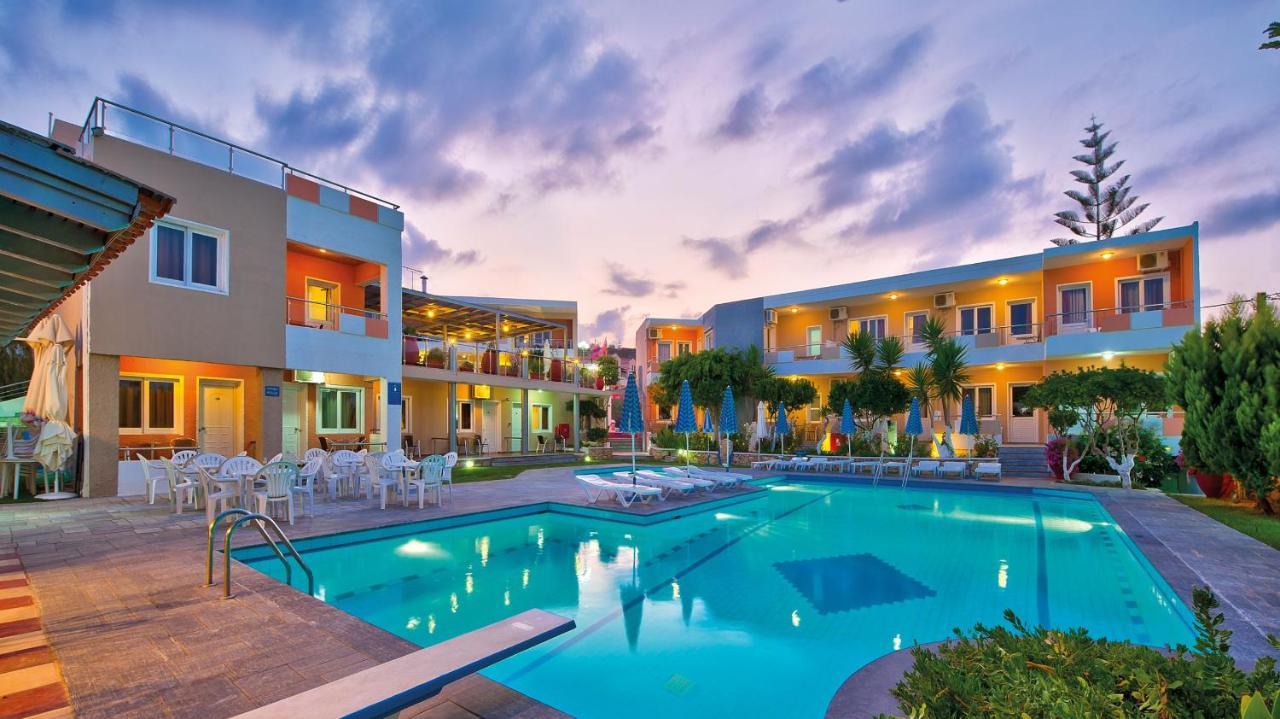 Hotel Koukouras Stalos Exterior photo